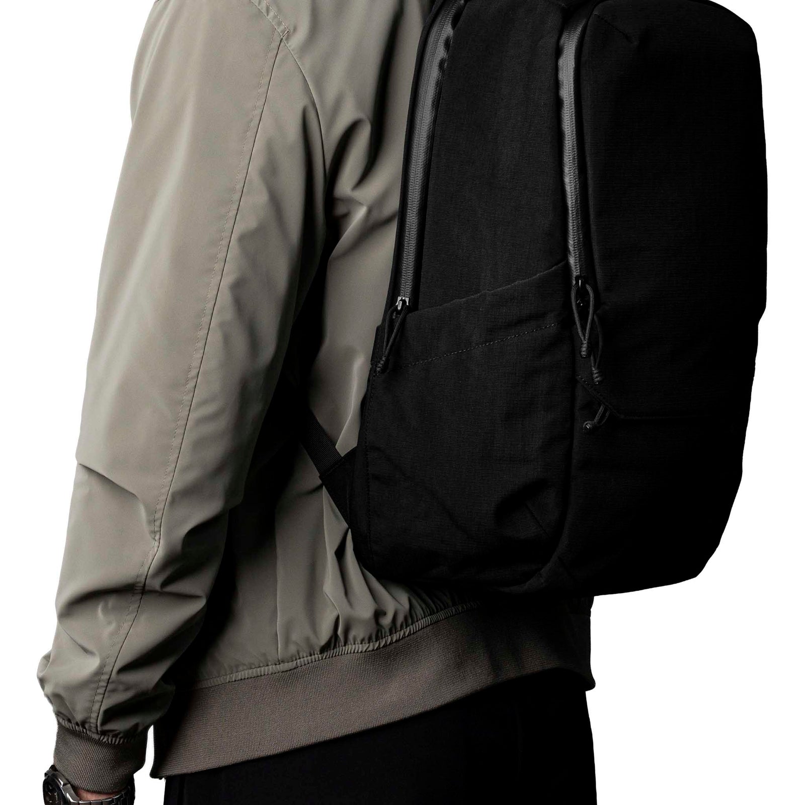 Elements Backpack Pro Alpaka AA010360124 Backpacks 26L / Black | Axoflux 400D Ripstop Nylon