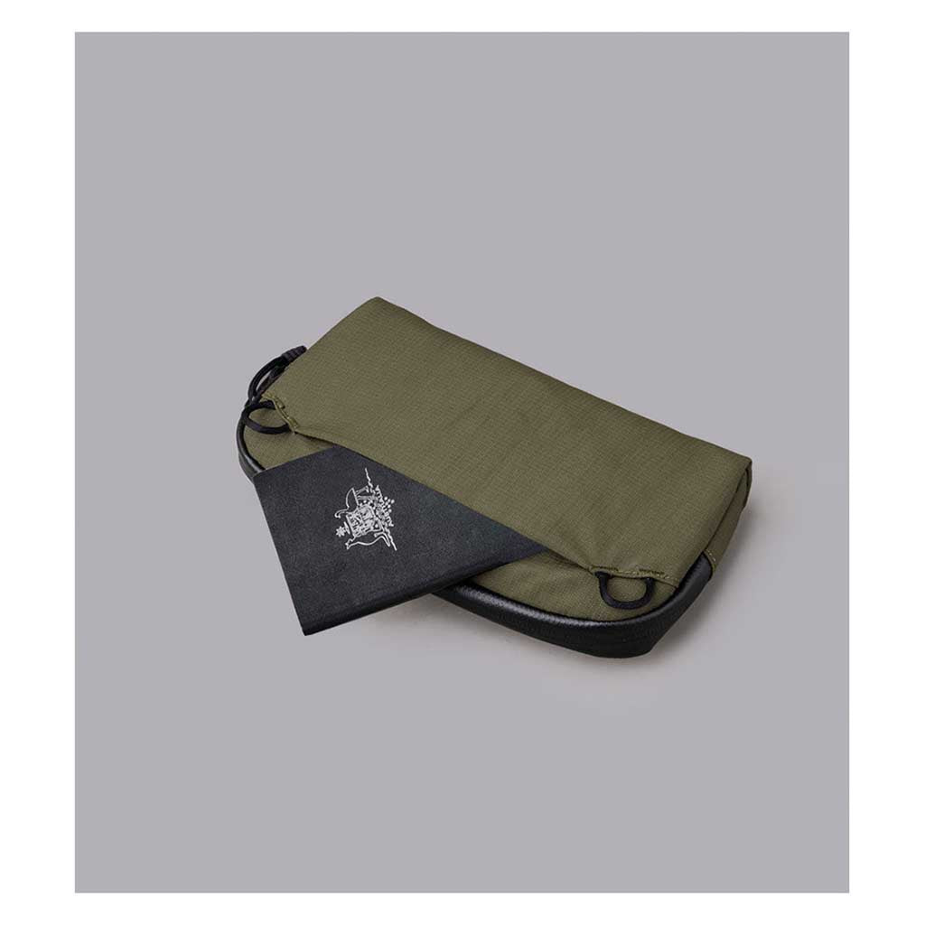 Flight Pouch Pro Alpaka AA010810524 Pouches 0.7L / Green | Axoflux 400D