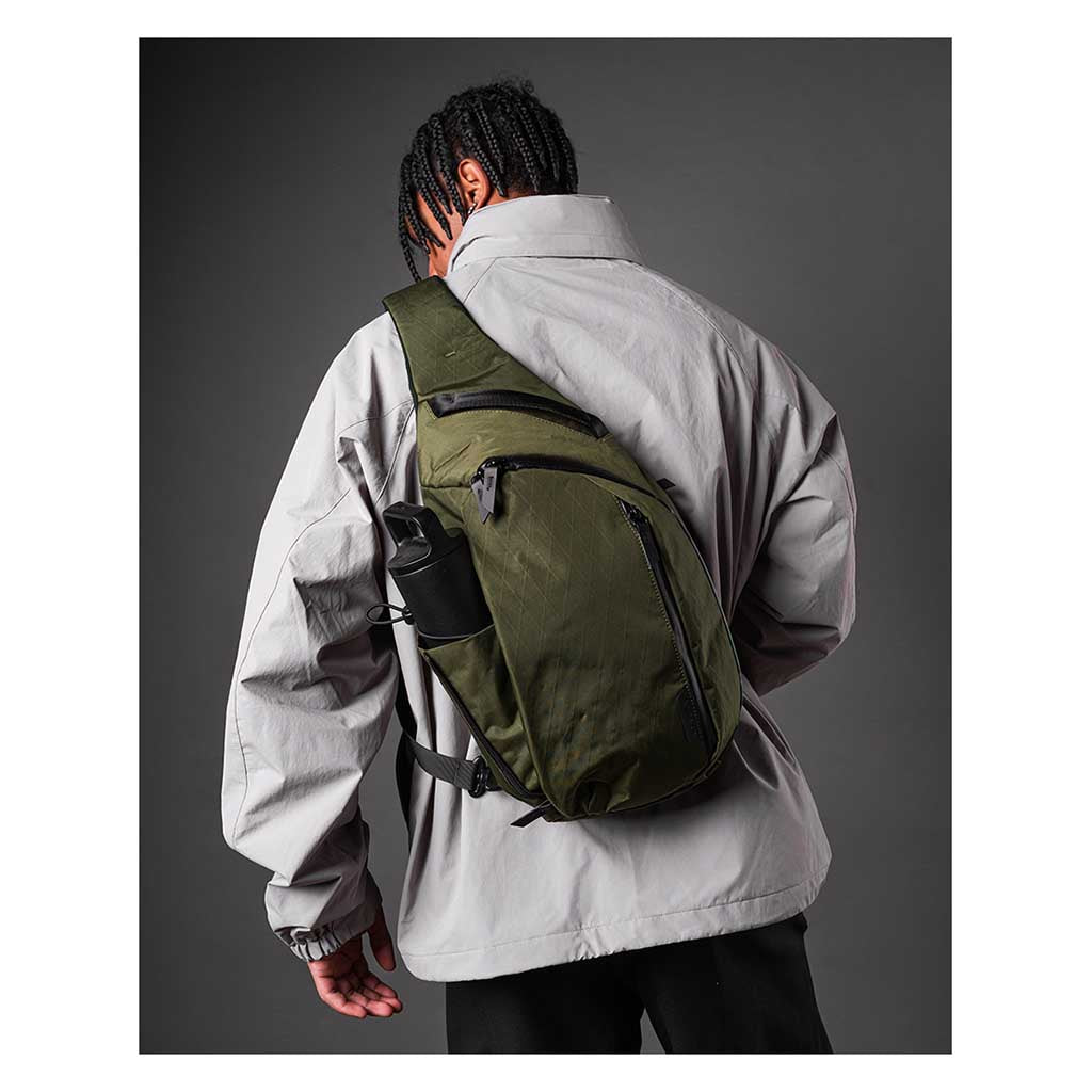 Metro Crossbody | Left Shoulder Alpaka AA010550507 Sling Bags One Size / Olive Green | X-Pac X42