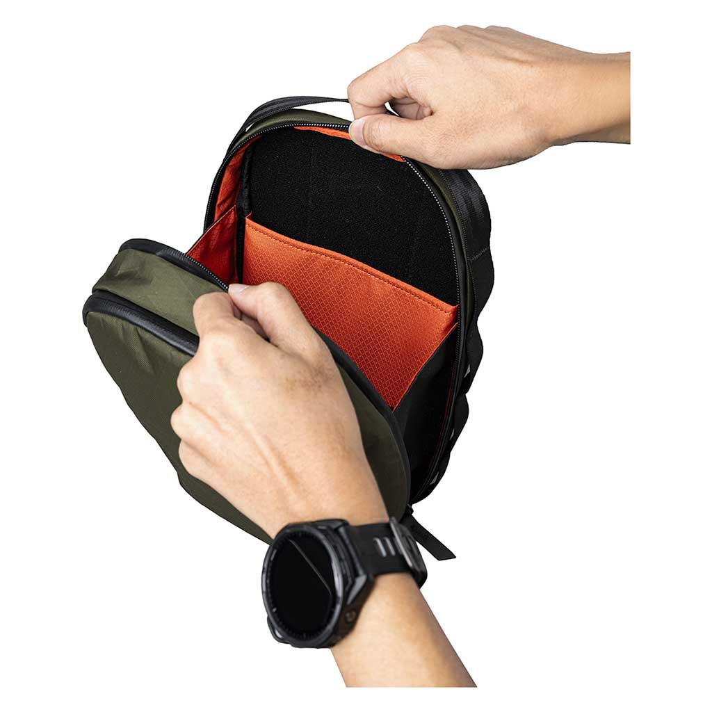 Metro Sling Max Alpaka AD010670506 Sling Bags 3L / Olive Green | X-Pac X42