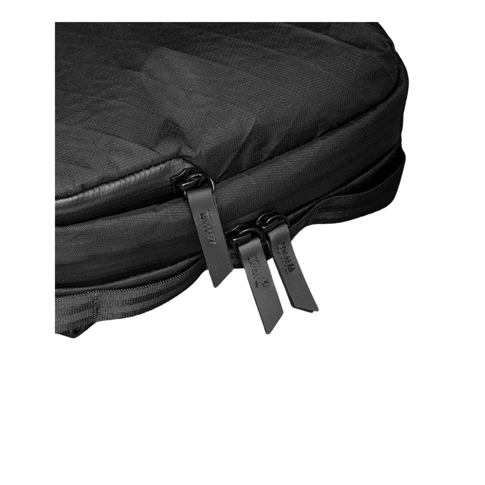 Metro Sling V2 Alpaka AD010630130 Sling Bags 2.5L / Black Ultradyne 100D