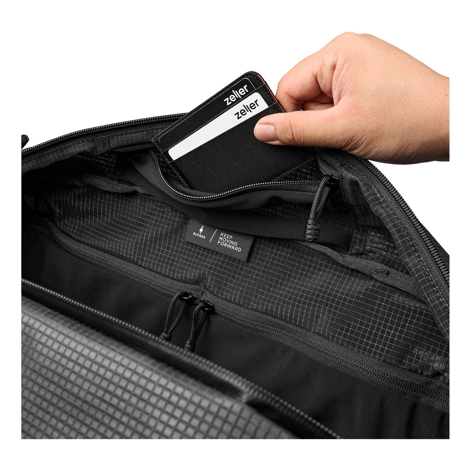 Momentum Duffle Alpaka AD010940132 Duffle Bags 35L / Axodyne Hybrid Black