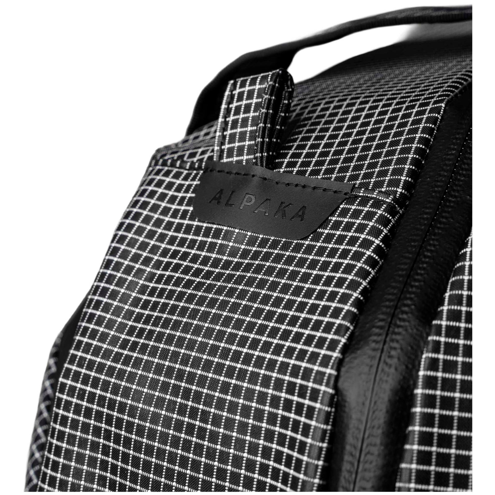Momentum Duffle Alpaka AD010940232 Duffle Bags 35L / Axodyne Hybrid Grey