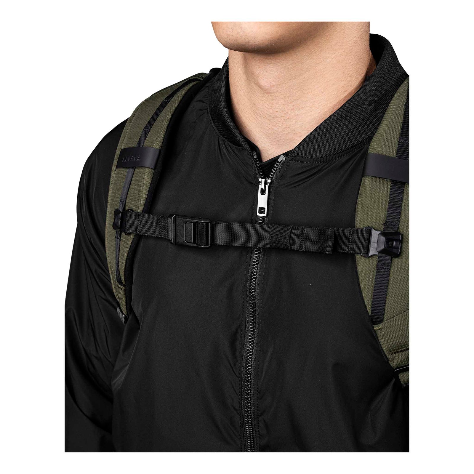 Traverse Backpack 30L Alpaka AA010860524 Backpacks 30L / Green | Axoflux 400D