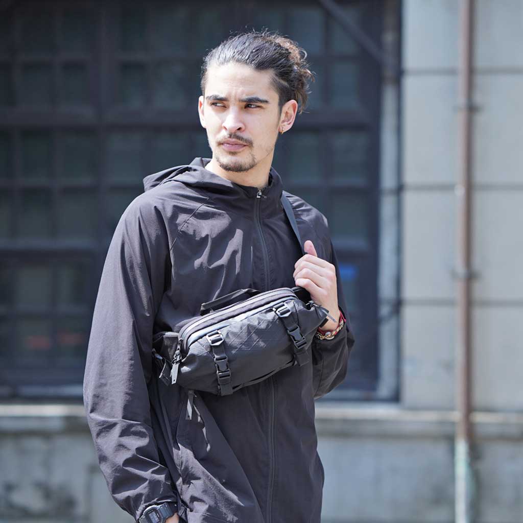 X-POD II Sling Pack CODE OF BELL COFB-XPD2-RAI Sling Bags 7L / Raijin
