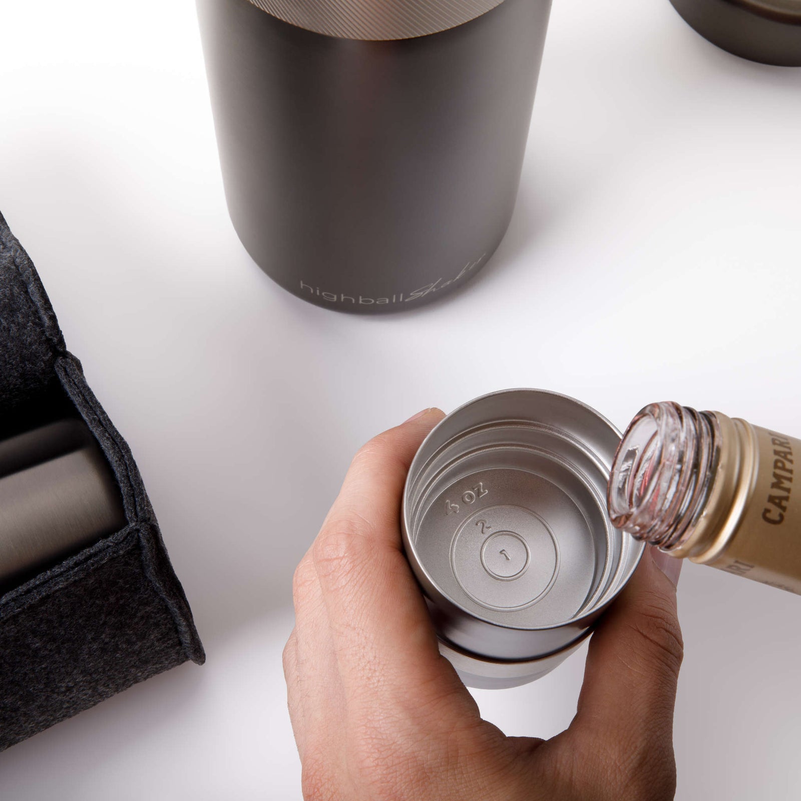 Highball Shaker High Camp Flasks 3128g Cocktail Shakers 1L / Gunmetal