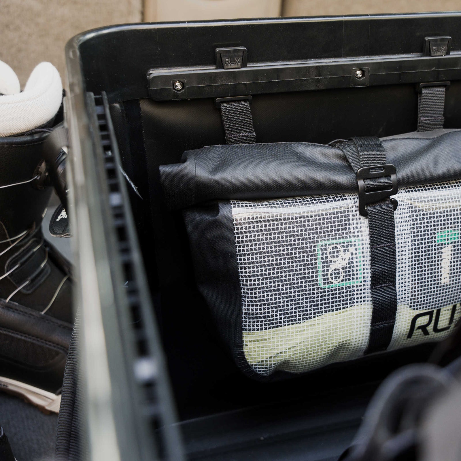 RUX Waterproof Packing Pocket 2L RUX PK0126-A35WP-2B Camp Storage Bags 2L / Black With Clear