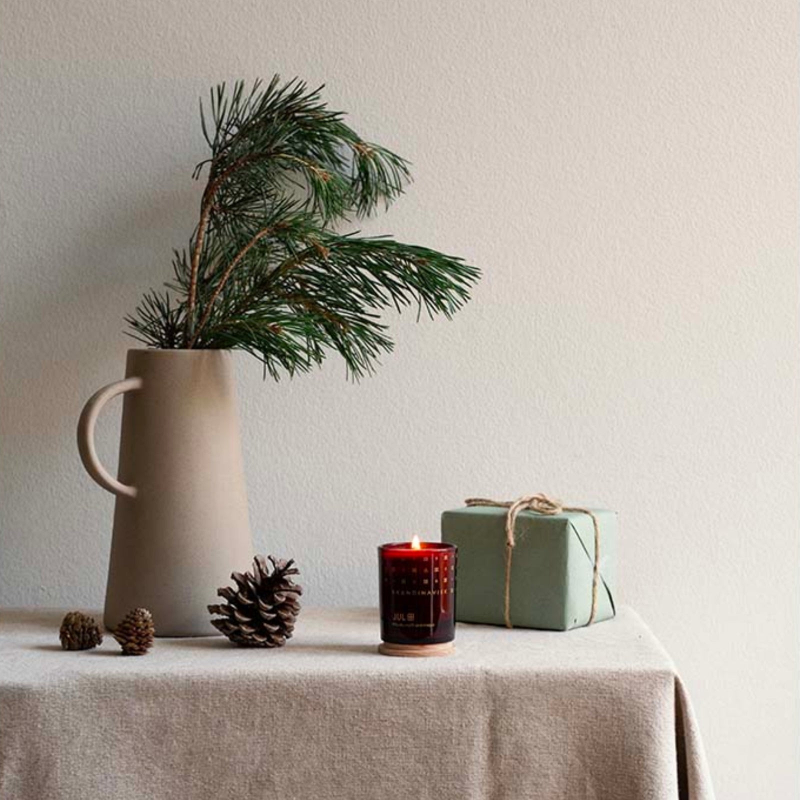 Scented Candle | Jul Skandinavisk Candles