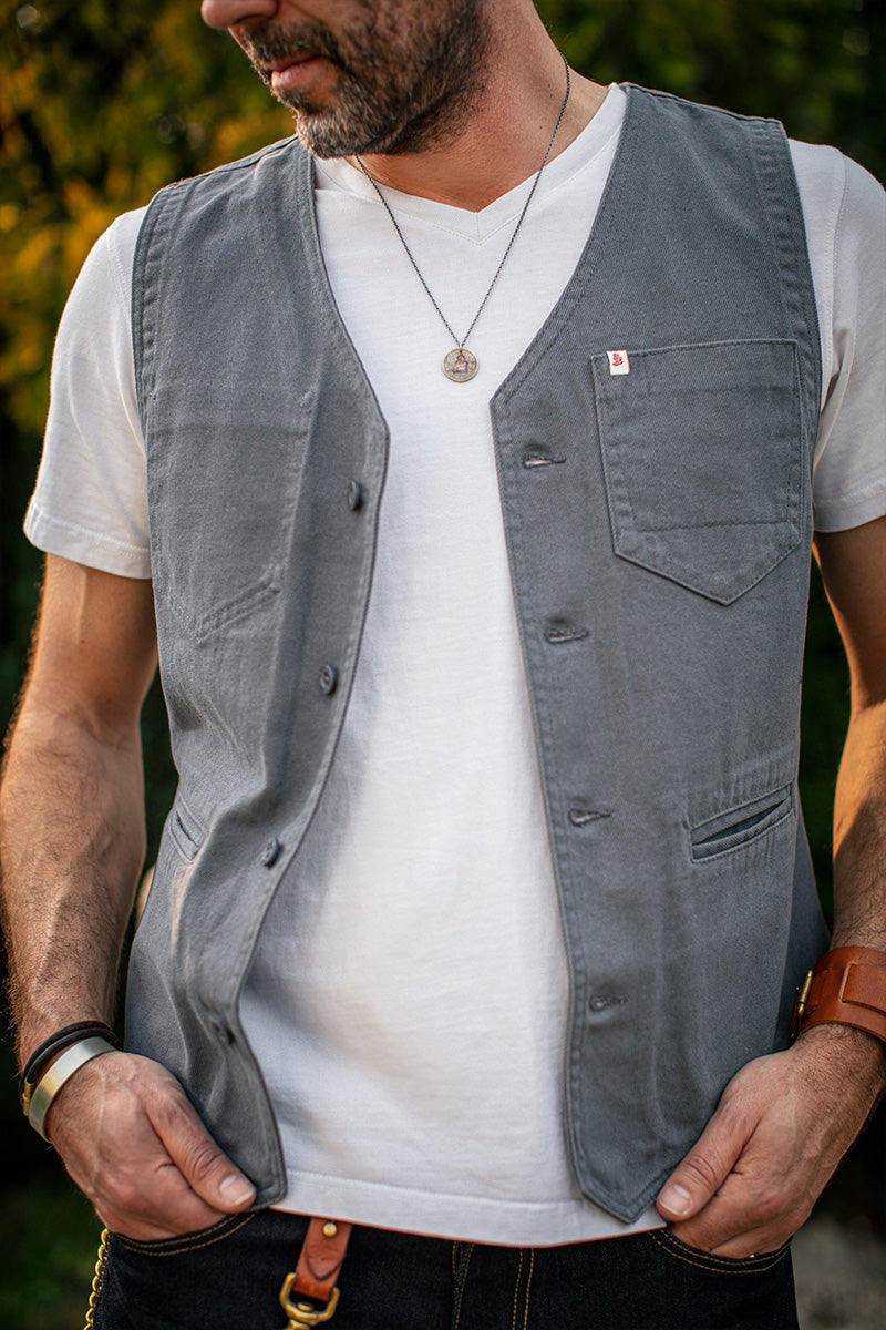Classic White V-Neck T-Shirt &SONS VNECKWS Men's Tees Small / White
