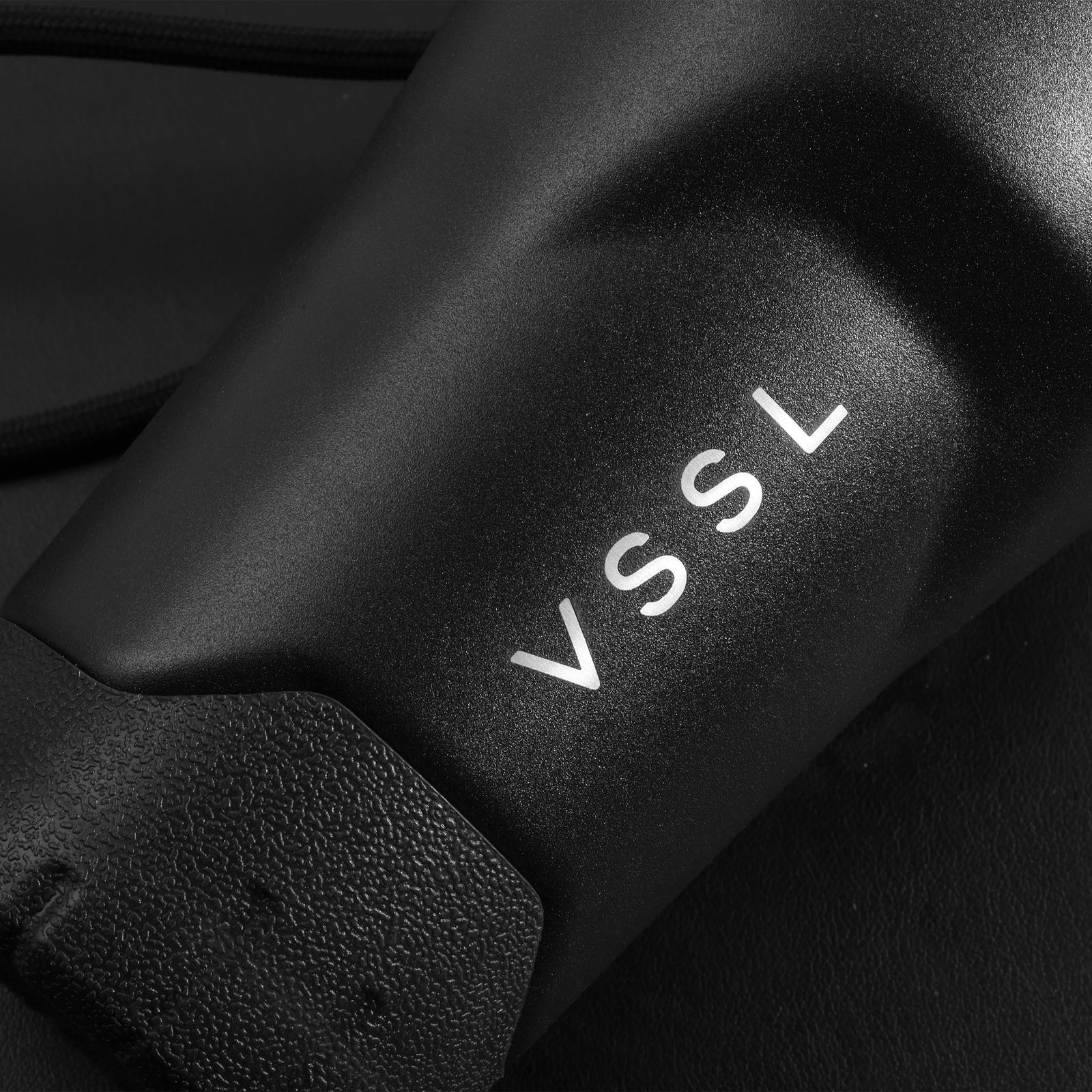 Rift Tumbler 20oz VSSL B211002-020 Tumblers 20 oz / Black