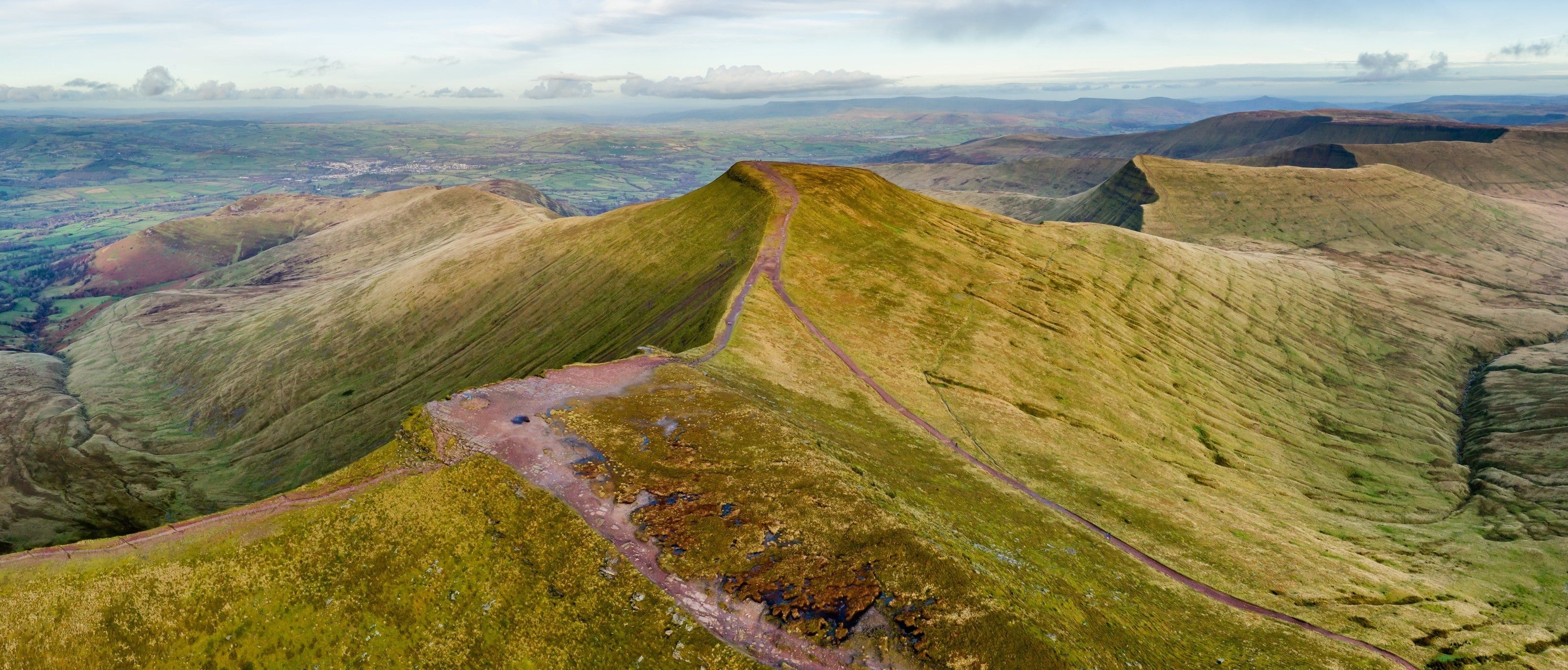 Six Great British Ridge Walks for Beginners | Camp Notes | WildBounds UK