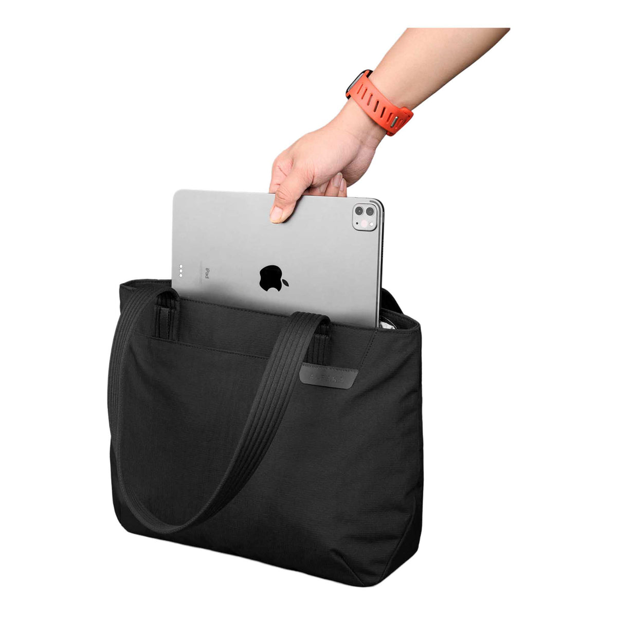 Flight Tote (S)