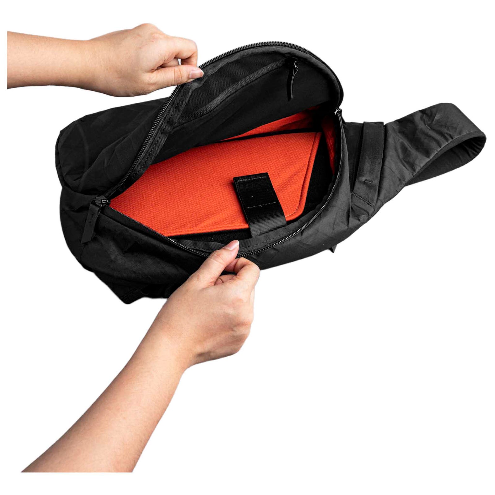 Metro Crossbody | Left Shoulder