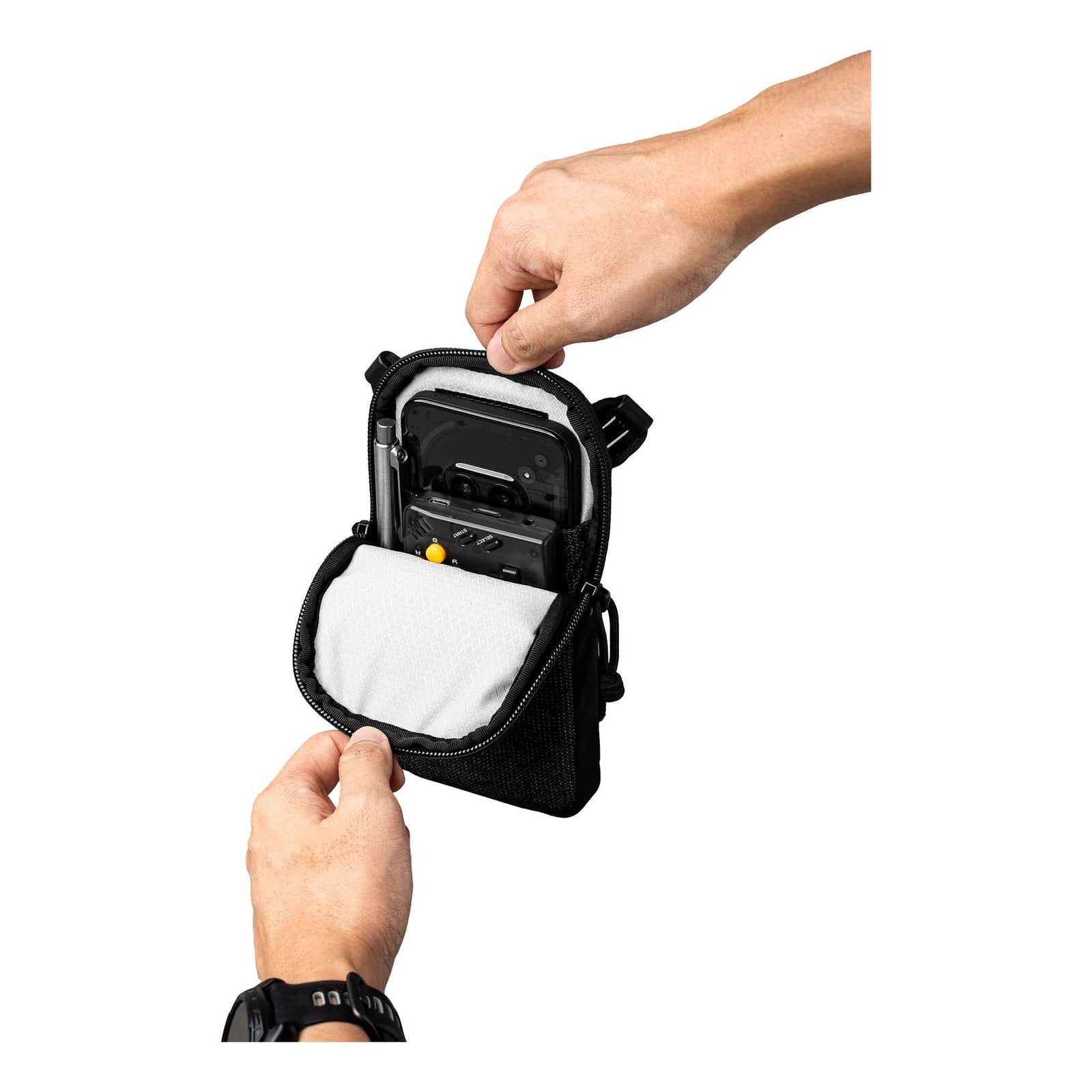 Modular Shoulder Pocket Slim Alpaka AD010920131 Phone Pockets Slim / Black | Axoflux 400D Washed Nylon