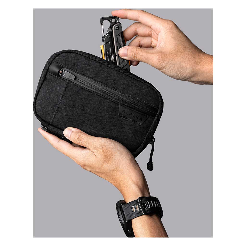 Admin Pouch Pro Alpaka AD010270122 Pouches 0.5L / Black | Axogrid 300D