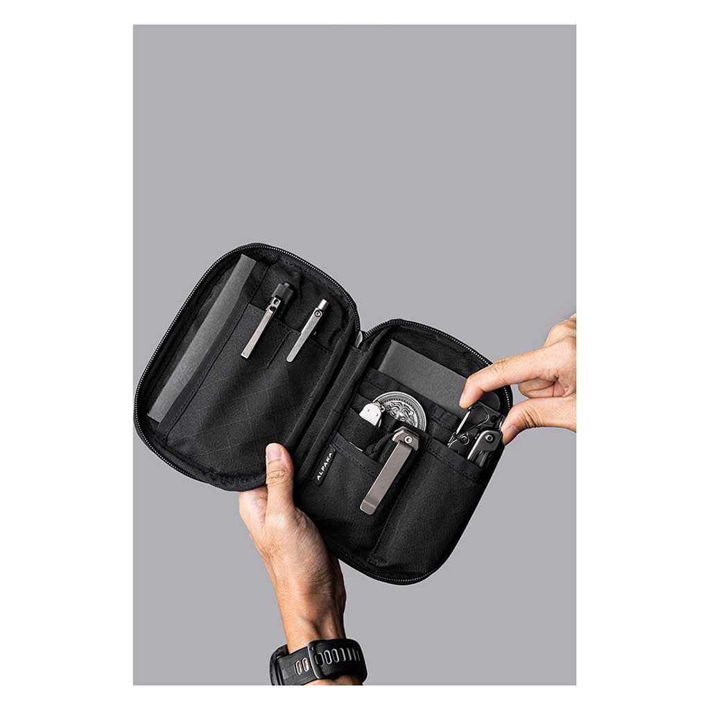 Admin Pouch Pro Alpaka AD010270122 Pouches 0.5L / Black | Axogrid 300D