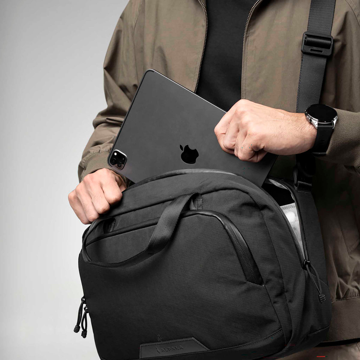 Bravo Brief | 14" Alpaka AA010910124 Briefcases 13L / Black Axoflux 400D Ripstop Nylon