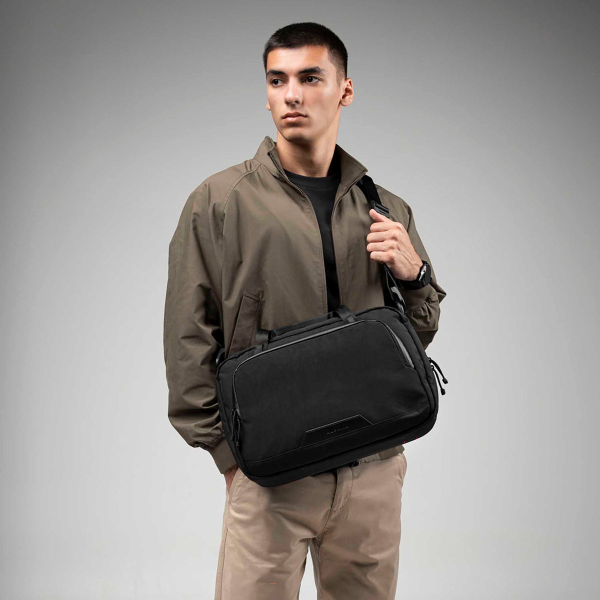 Bravo Brief | 14" Alpaka AA010910124 Briefcases 13L / Black Axoflux 400D Ripstop Nylon