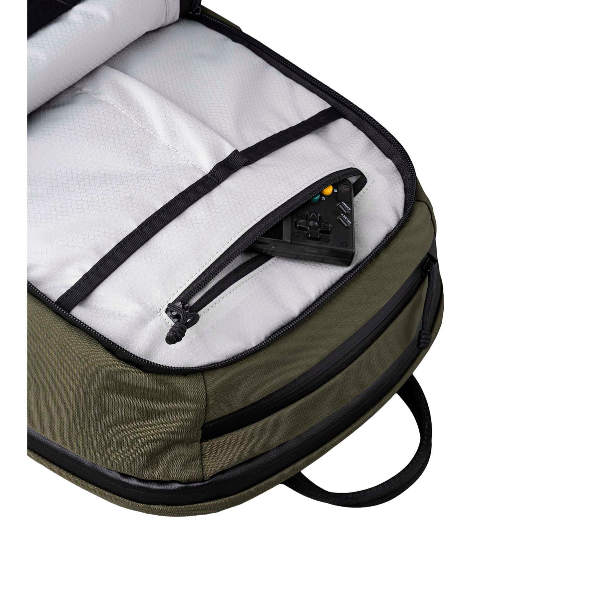 Elements Backpack Pro Alpaka AA010360524 Backpacks 26L / Green | Axoflux 400D Ripstop Nylon