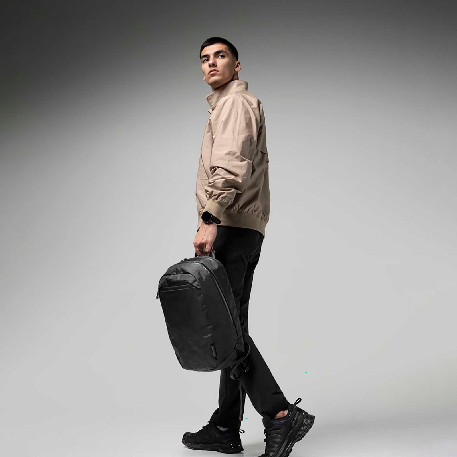Essential Backpack 16L Alpaka AD010840103 Backpacks 16L / Black X-Pac Vx21