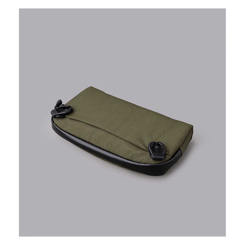 Flight Pouch Pro Alpaka AA010810524 Pouches 0.7L / Green | Axoflux 400D