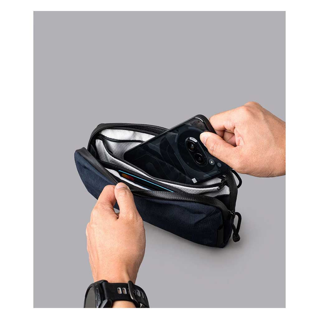 Flight Pouch Pro Alpaka AA010810624 Pouches 0.7L / Moonlight Blue | Axoflux 400D