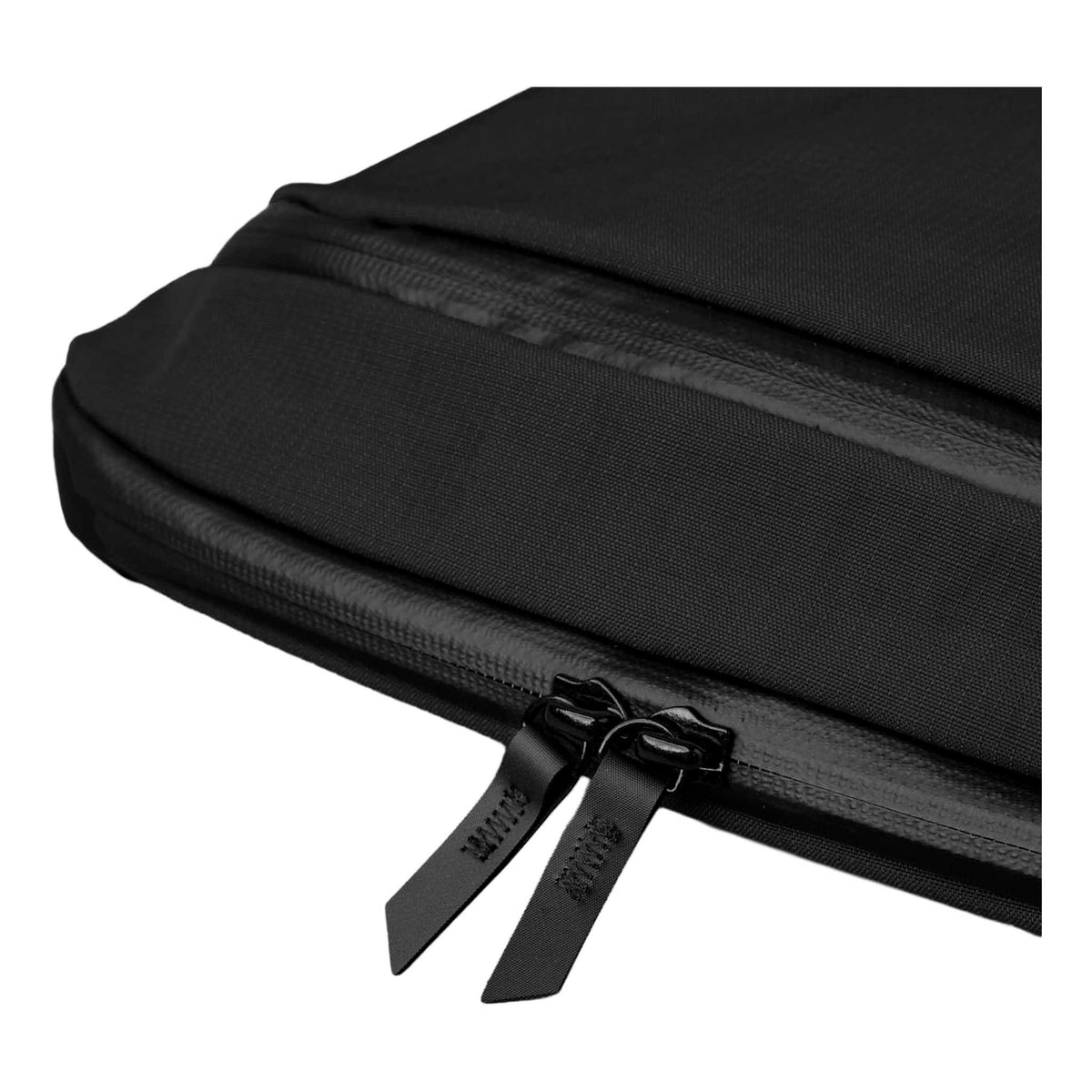 Flight Sling Pro Alpaka AA010870124 Sling Bags 2.5L / Black Axoflux 400D Ripstop Nylon