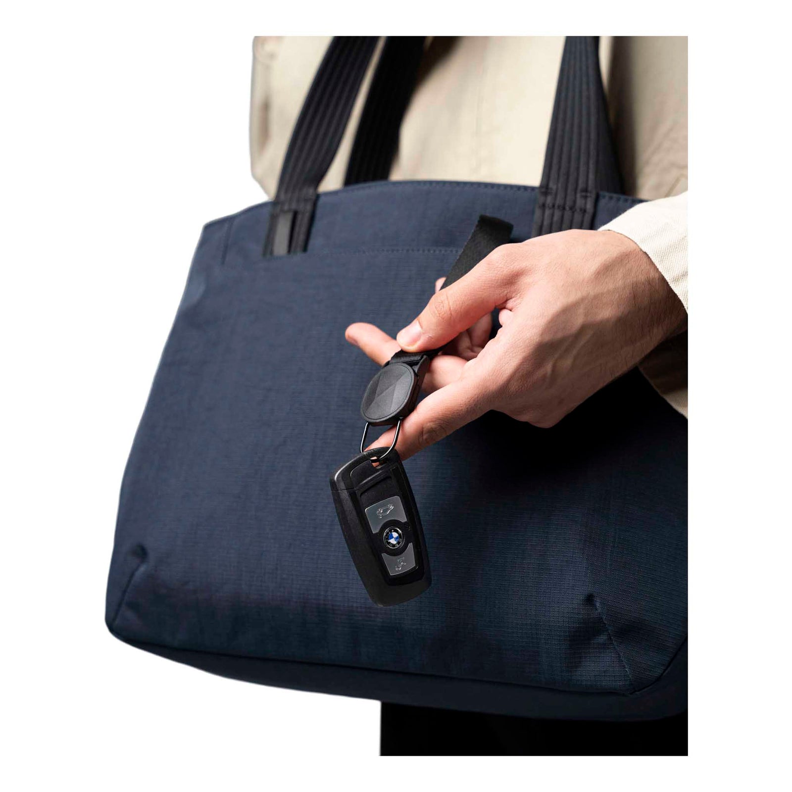 Flight Tote (S) Alpaka AD011010624 Tote Bags One Size / Moonlight Blue Axoflux 400D Ripstop Nylon
