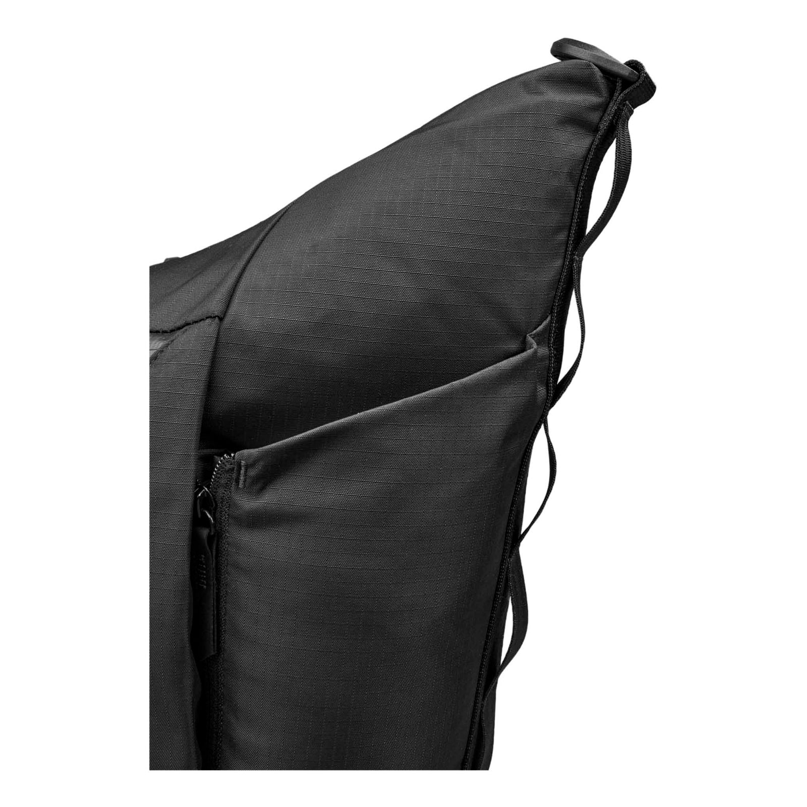 Flow Satchel Alpaka AD010720118 Satchels 10L / Black Axolux 210D
