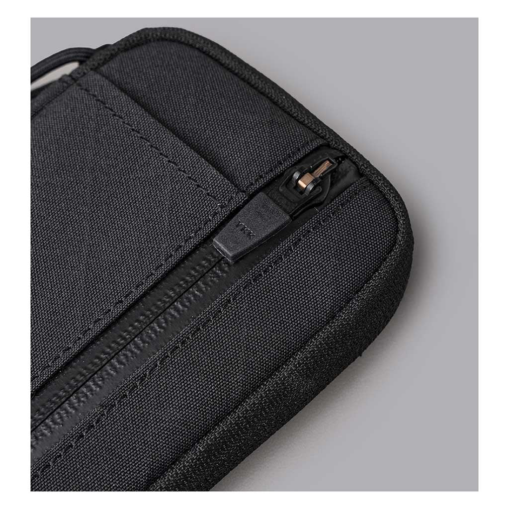 HUB Pouch Pro Alpaka AD010760122 Pouches One Size / Black | Axogrid 300D