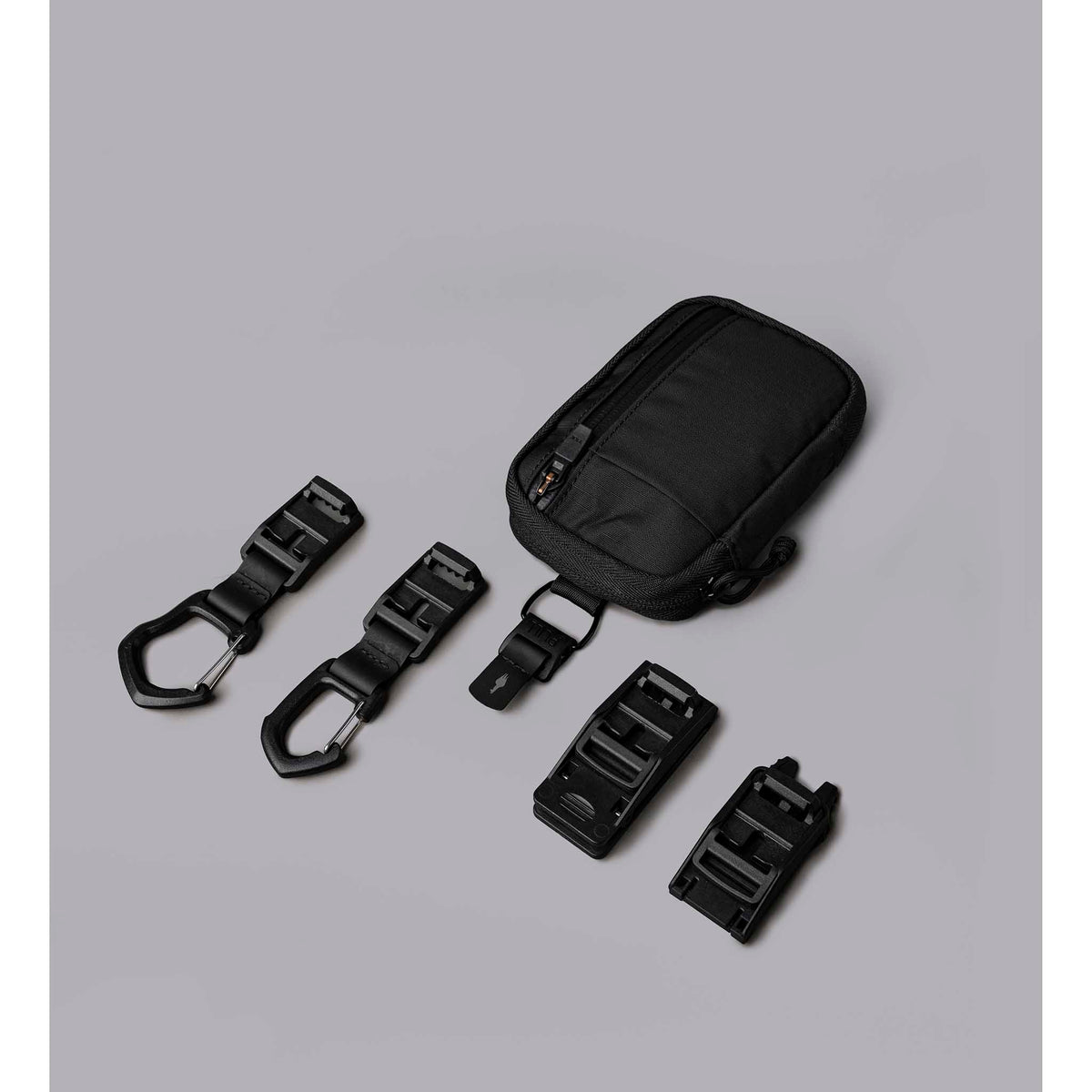 HUB Pouch V2 Alpaka AD010880118 Pouches One Size / Black | Axoflux 210D
