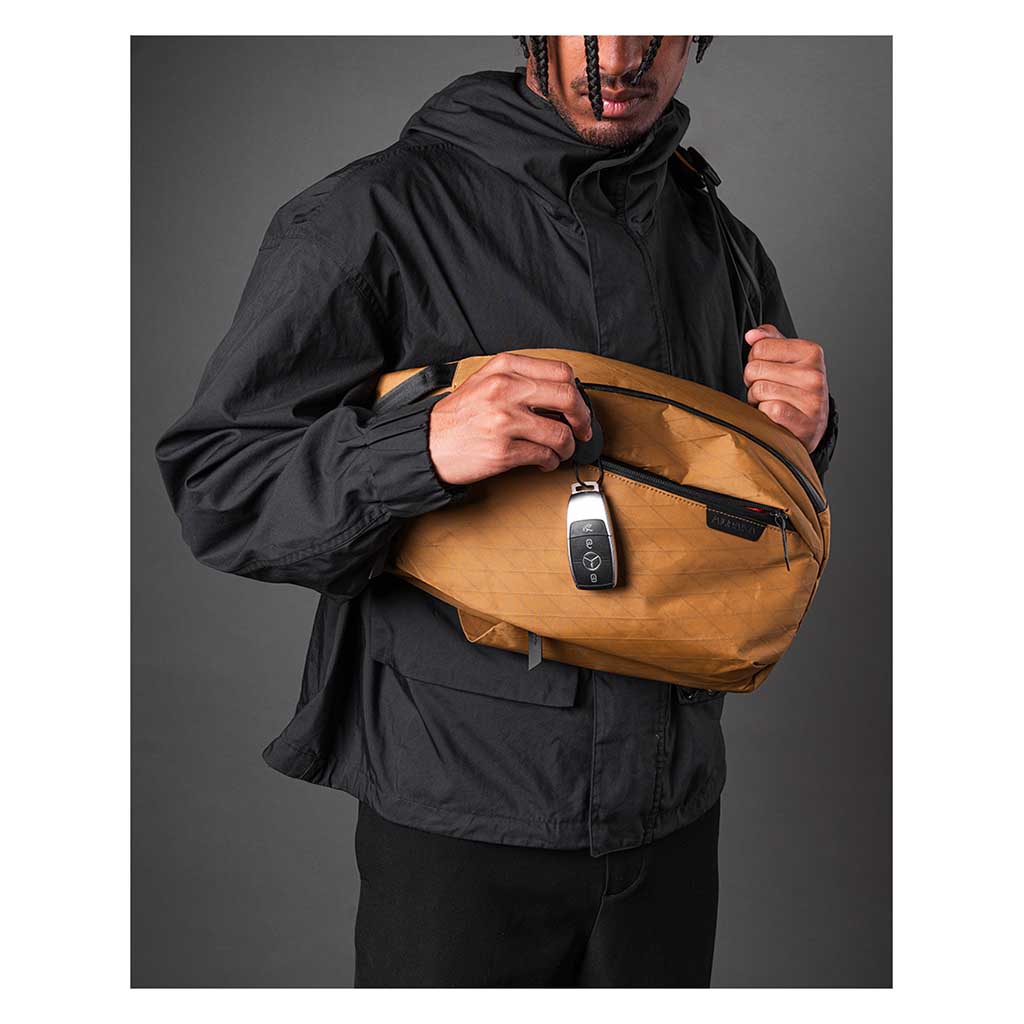 Metro Crossbody | Left Shoulder Alpaka AA010550803 Sling Bags One Size / Coyote Brown | X-Pac VX21