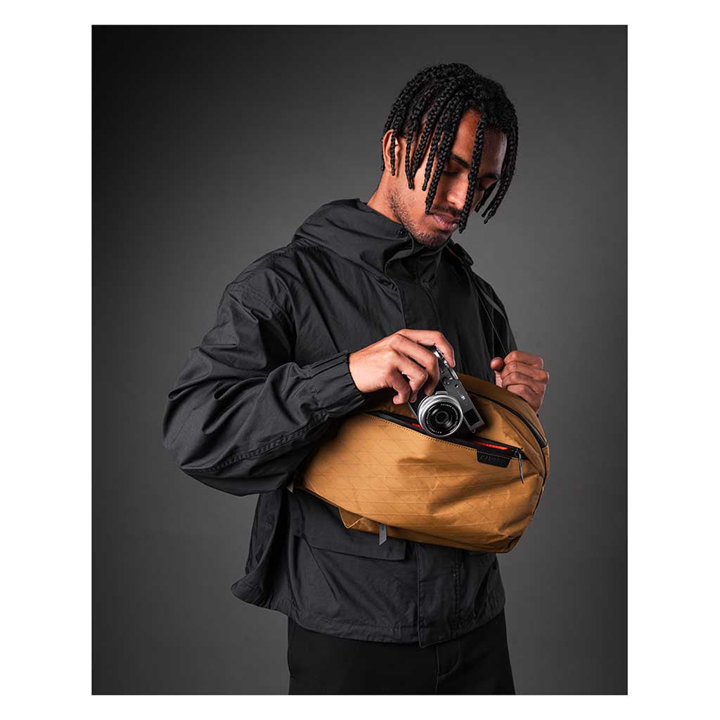 Metro Crossbody | Left Shoulder Alpaka AA010550803 Sling Bags One Size / Coyote Brown | X-Pac VX21