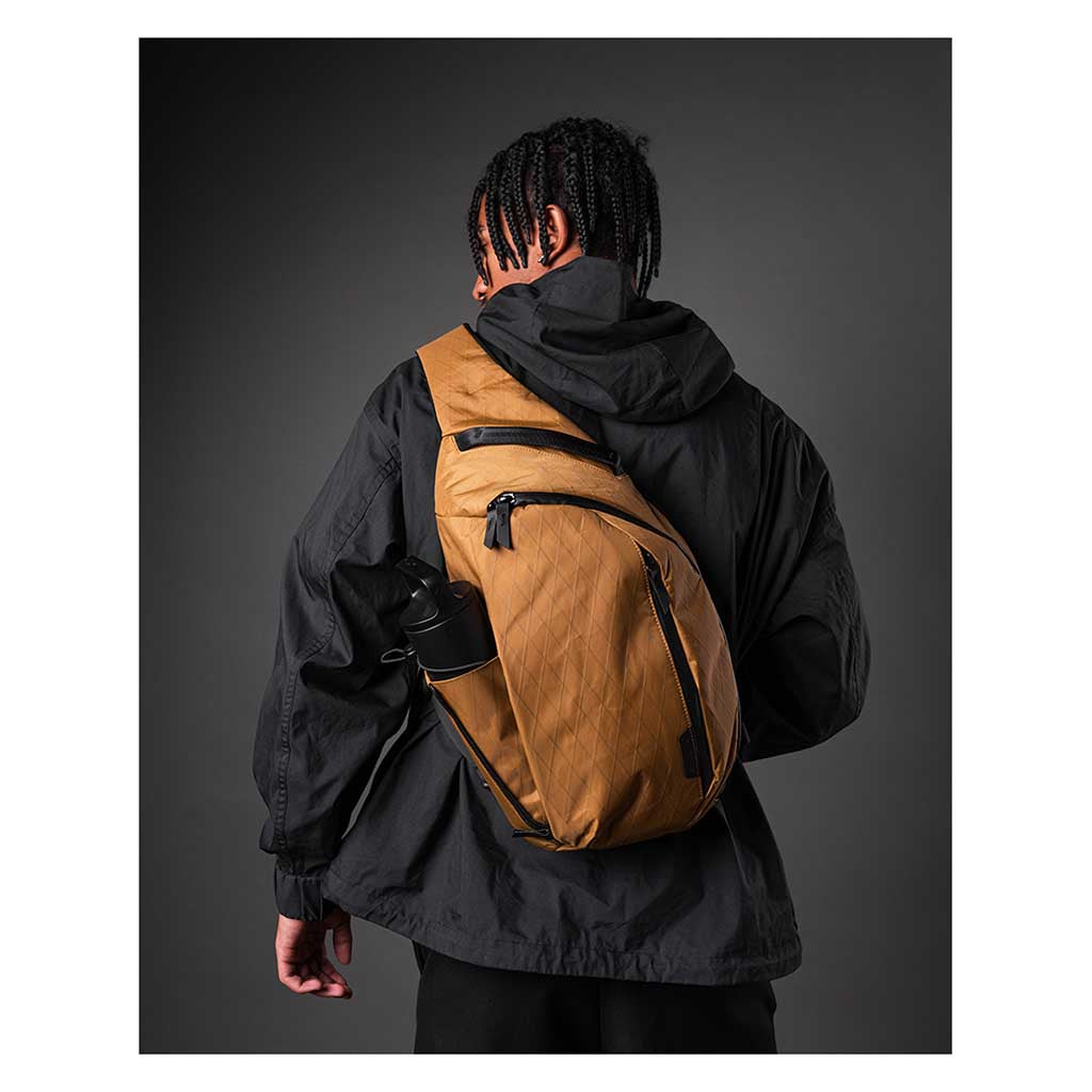 Metro Crossbody | Left Shoulder Alpaka AA010550803 Sling Bags One Size / Coyote Brown | X-Pac VX21