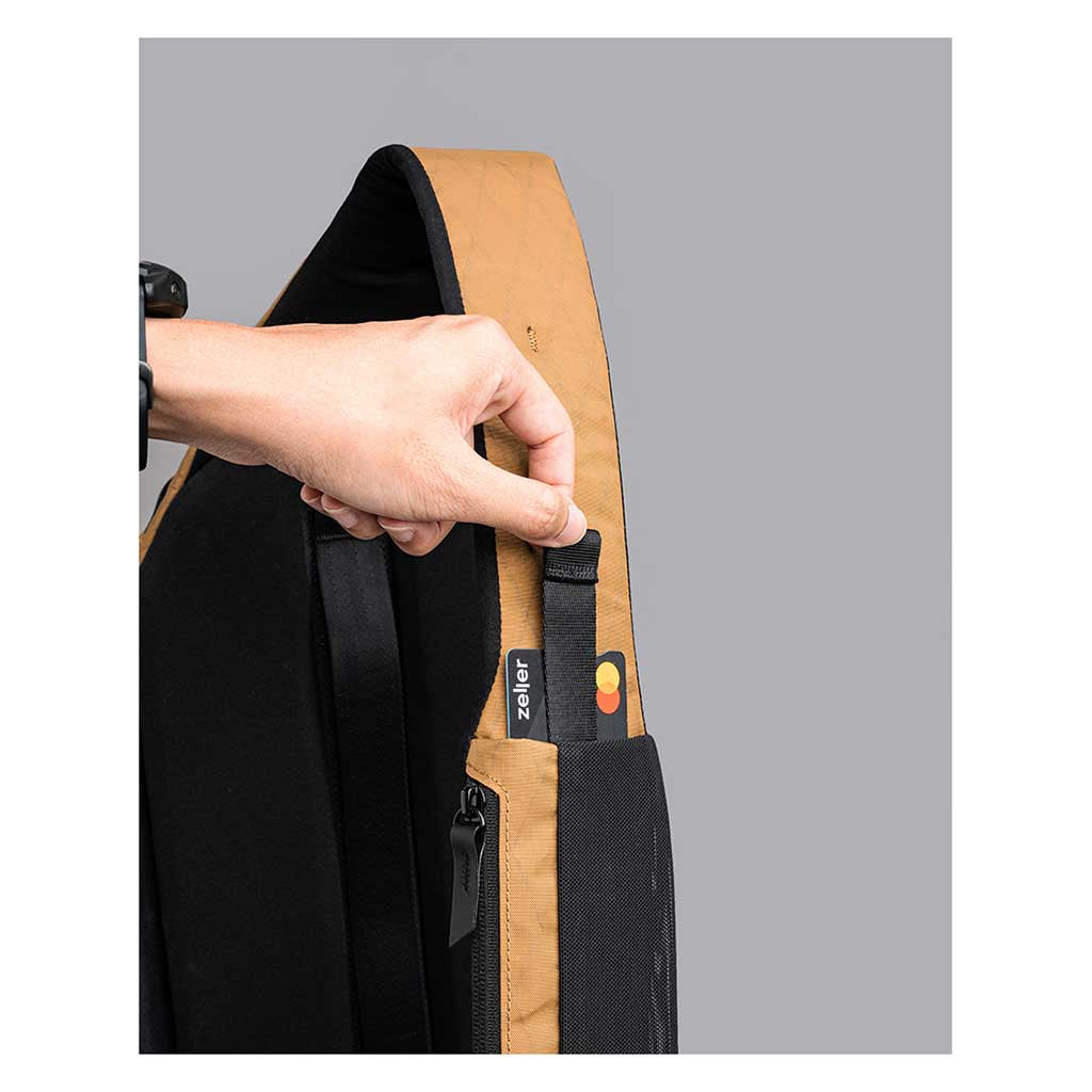Metro Crossbody | Left Shoulder Alpaka AA010550803 Sling Bags One Size / Coyote Brown | X-Pac VX21