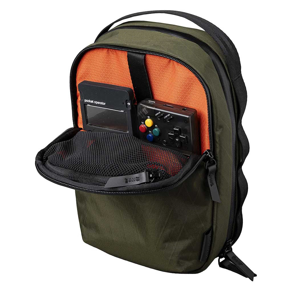 Metro Sling Max Alpaka AD010670506 Sling Bags 3L / Olive Green | X-Pac X42