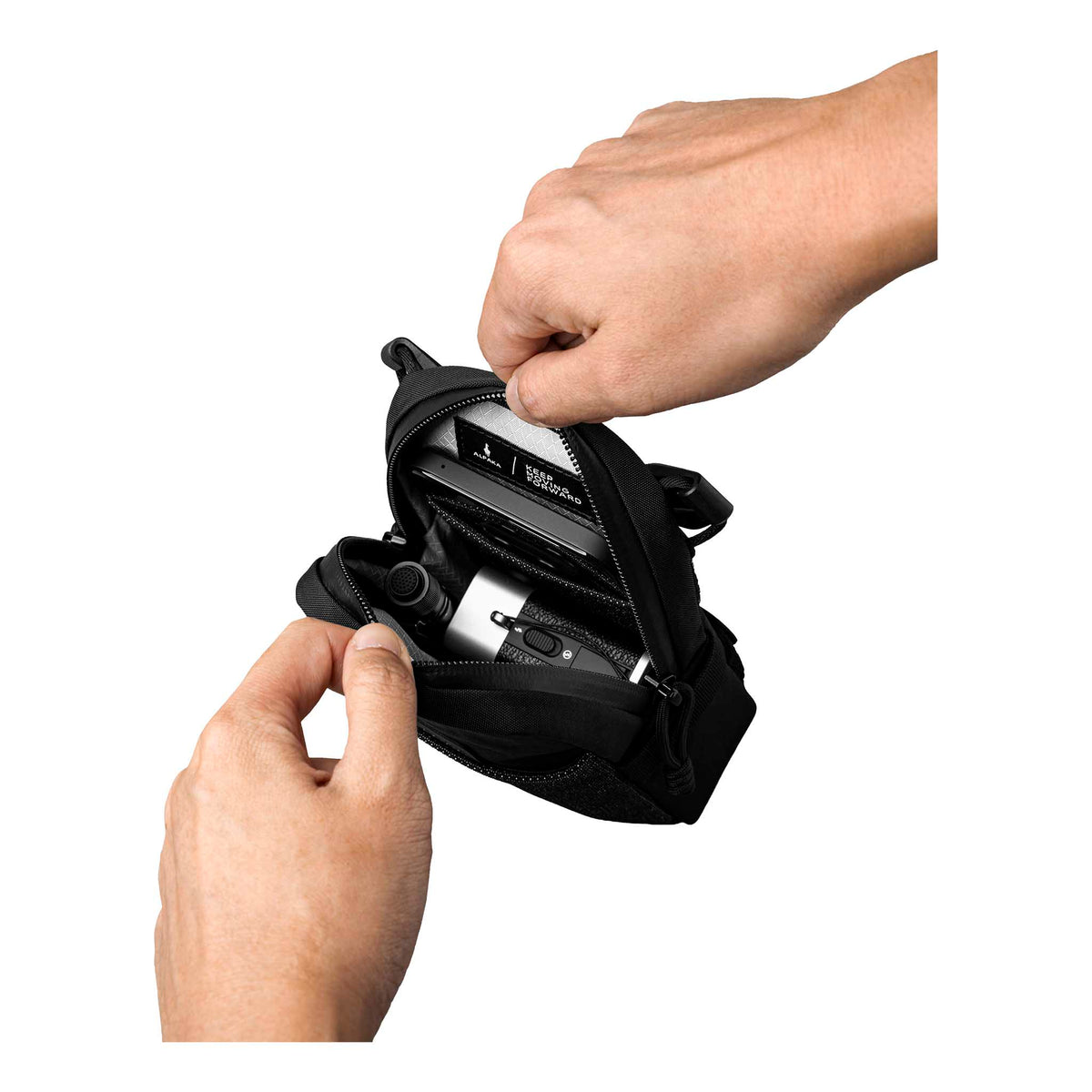 Modular Shoulder Pocket Max Alpaka AD010930131 Phone Pockets Max / Black | Axoflux 400D Washed Nylon