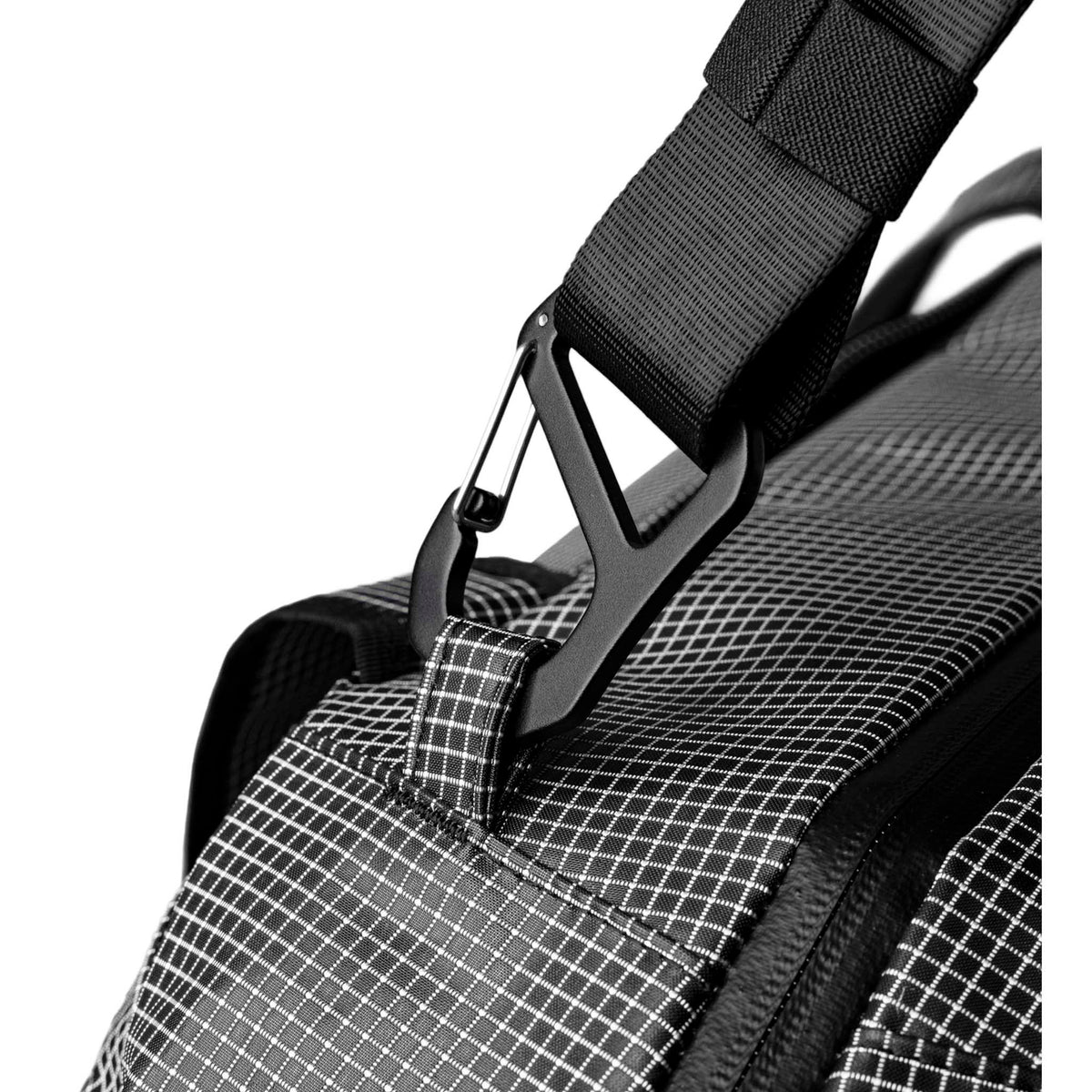 Momentum Duffle Alpaka AD010940232 Duffle Bags 35L / Axodyne Hybrid Grey