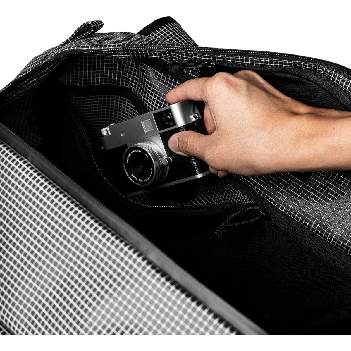 Momentum Duffle Alpaka AD010940232 Duffle Bags 35L / Axodyne Hybrid Grey
