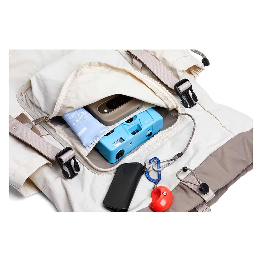 Cinch Backpack Bellroy BHRB-OAT-243 Backpacks 20L / Oat