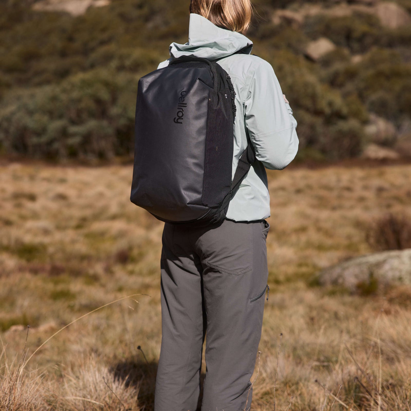 Venture Grab Pack Bellroy BVPA-BLK-246 Backpacks One Size / Black