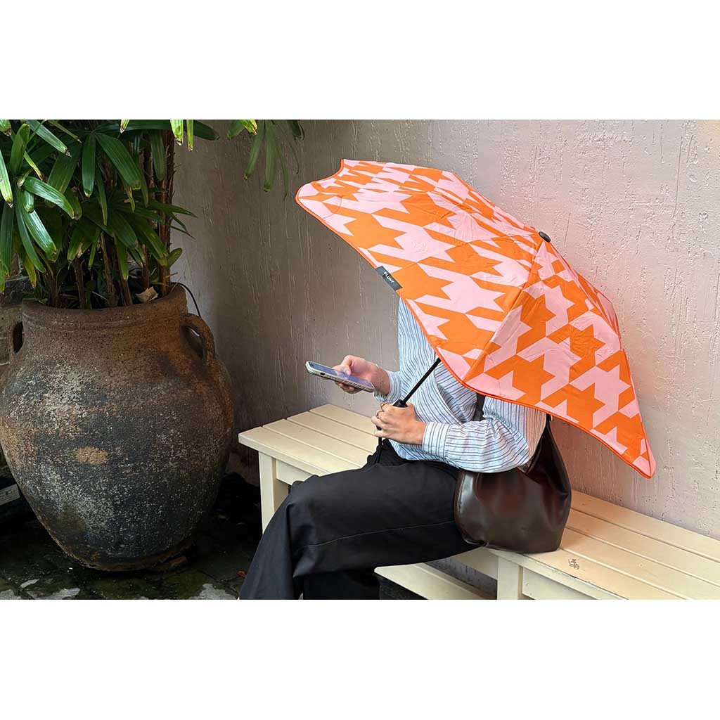 BLUNT Classic | Special Edition Blunt Umbrellas CLACANDY Umbrellas One Size / Houndstooth Candy