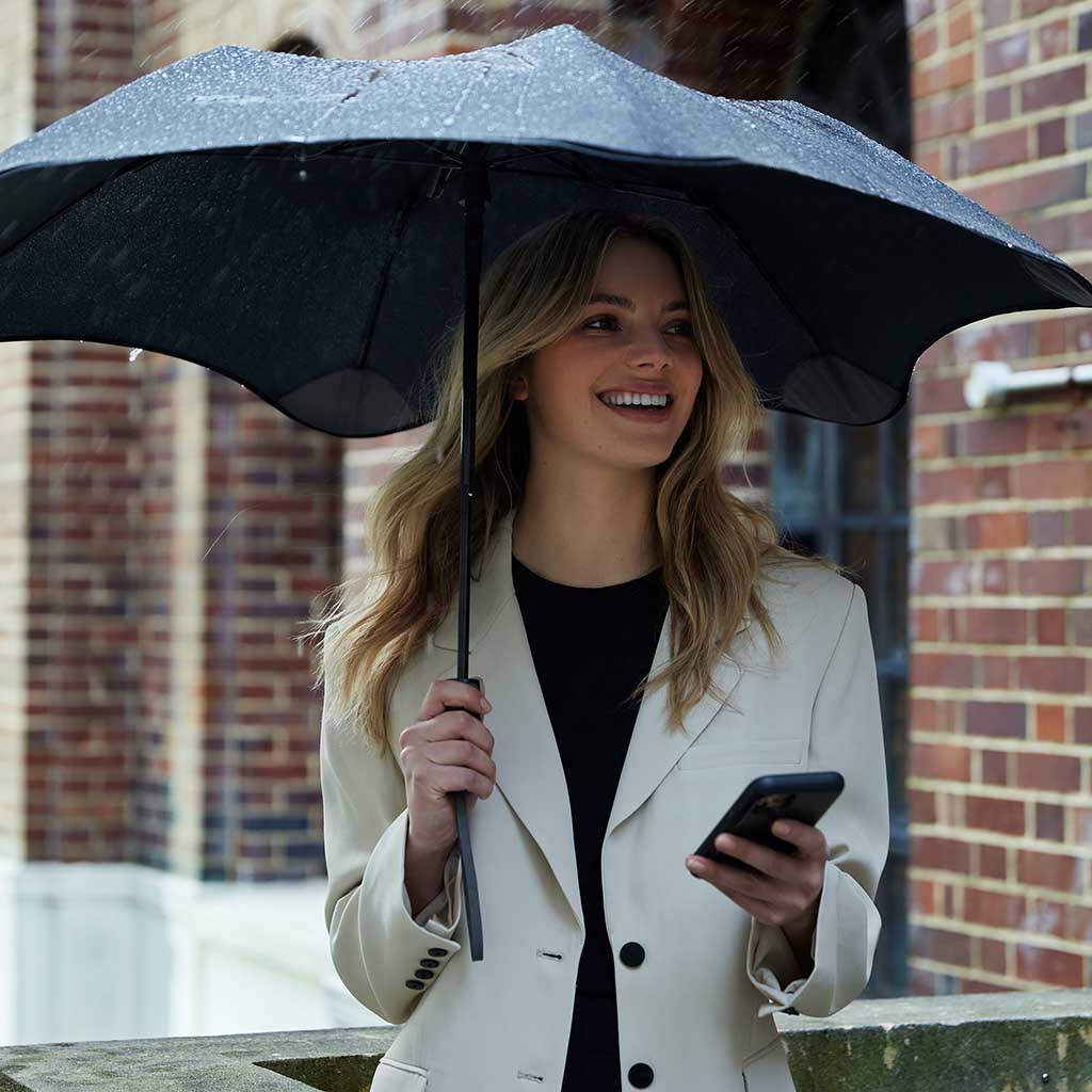 BLUNT Metro Blunt Umbrellas METBLA Umbrellas One Size / Black