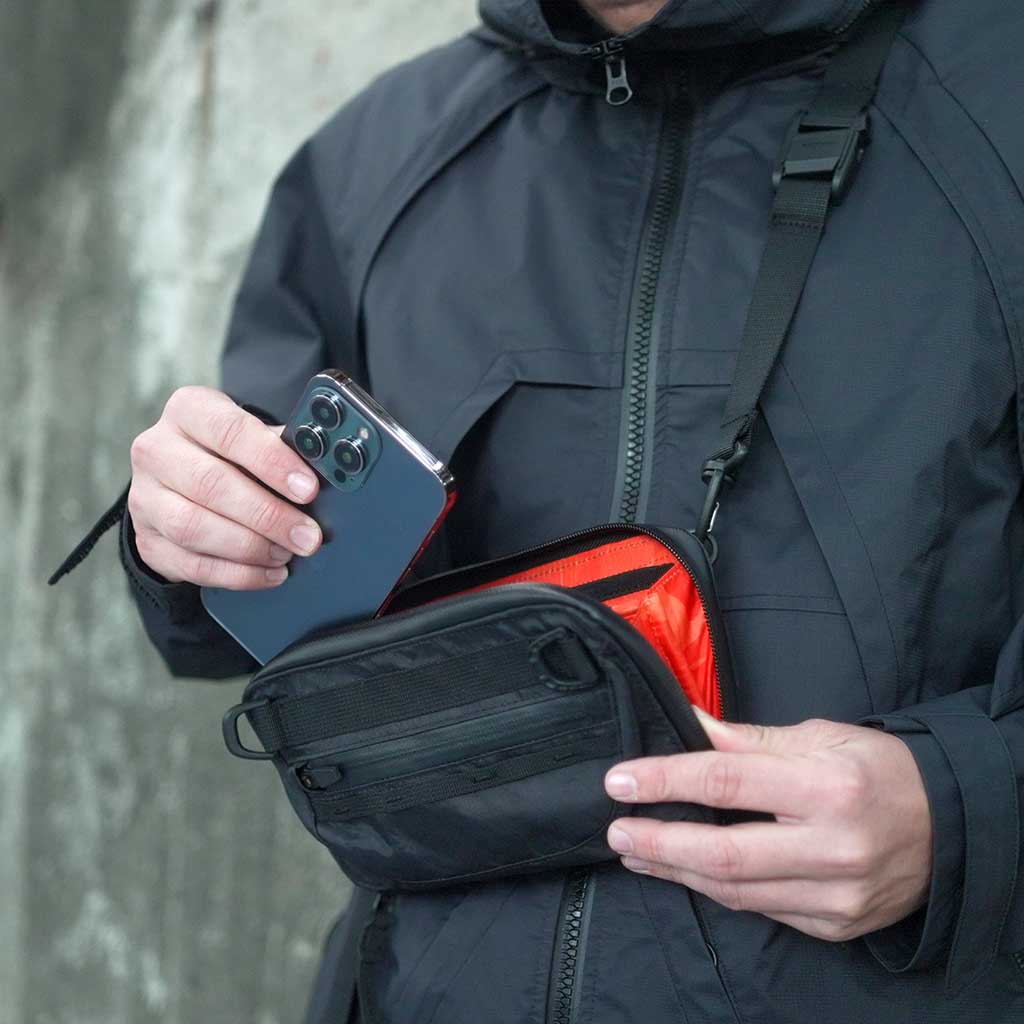 ANNEX CASE II CODE OF BELL COFB-ACS2-BLK Sling Bags 1L / Pitch Black