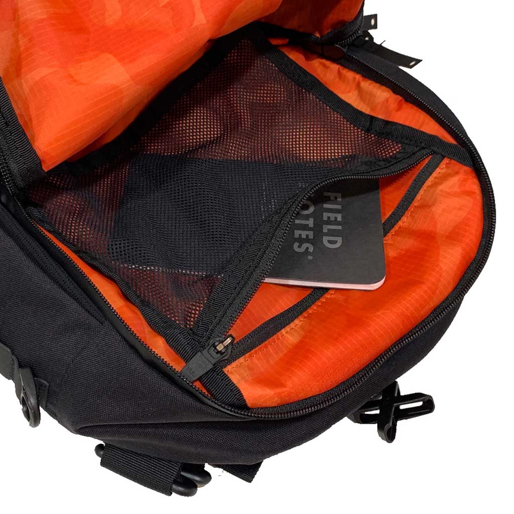 X-PAK EVO Sling Pack CODE OF BELL COFB-XPK2-DBK Backpacks 23L / Daybreak