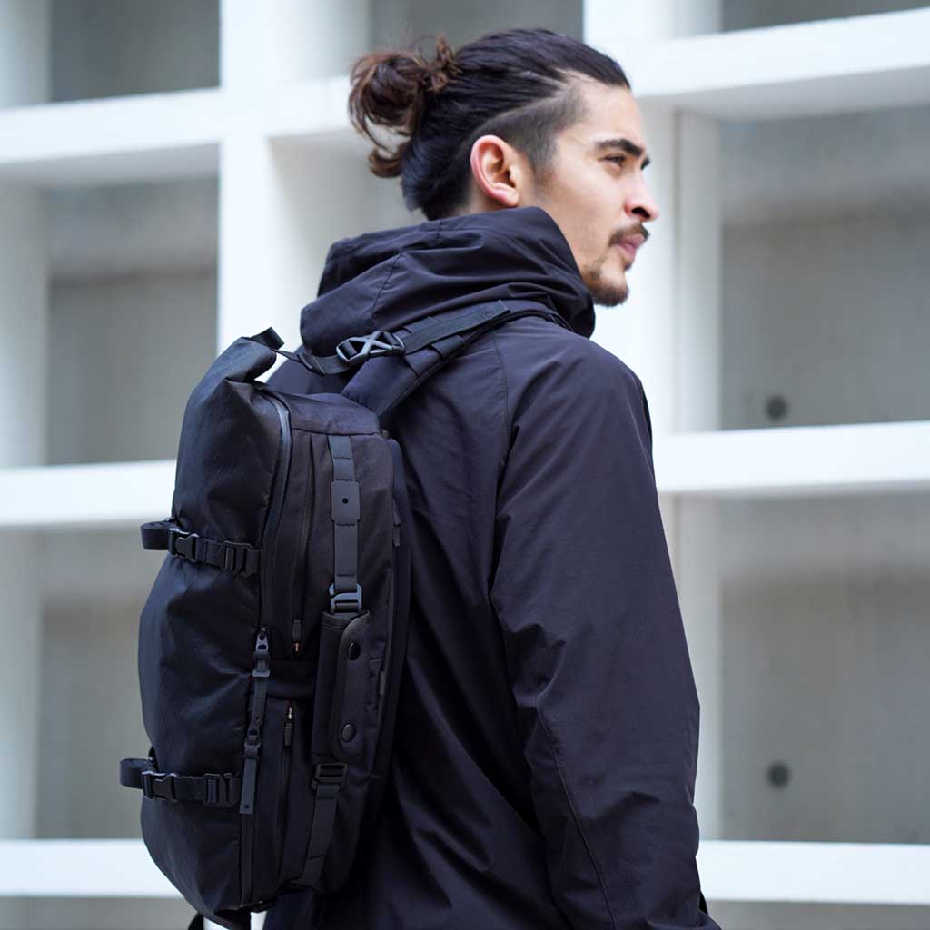 X-PAK EVO Sling Pack CODE OF BELL COFB-XPK2-BLK Backpacks 23L / Pitch Black