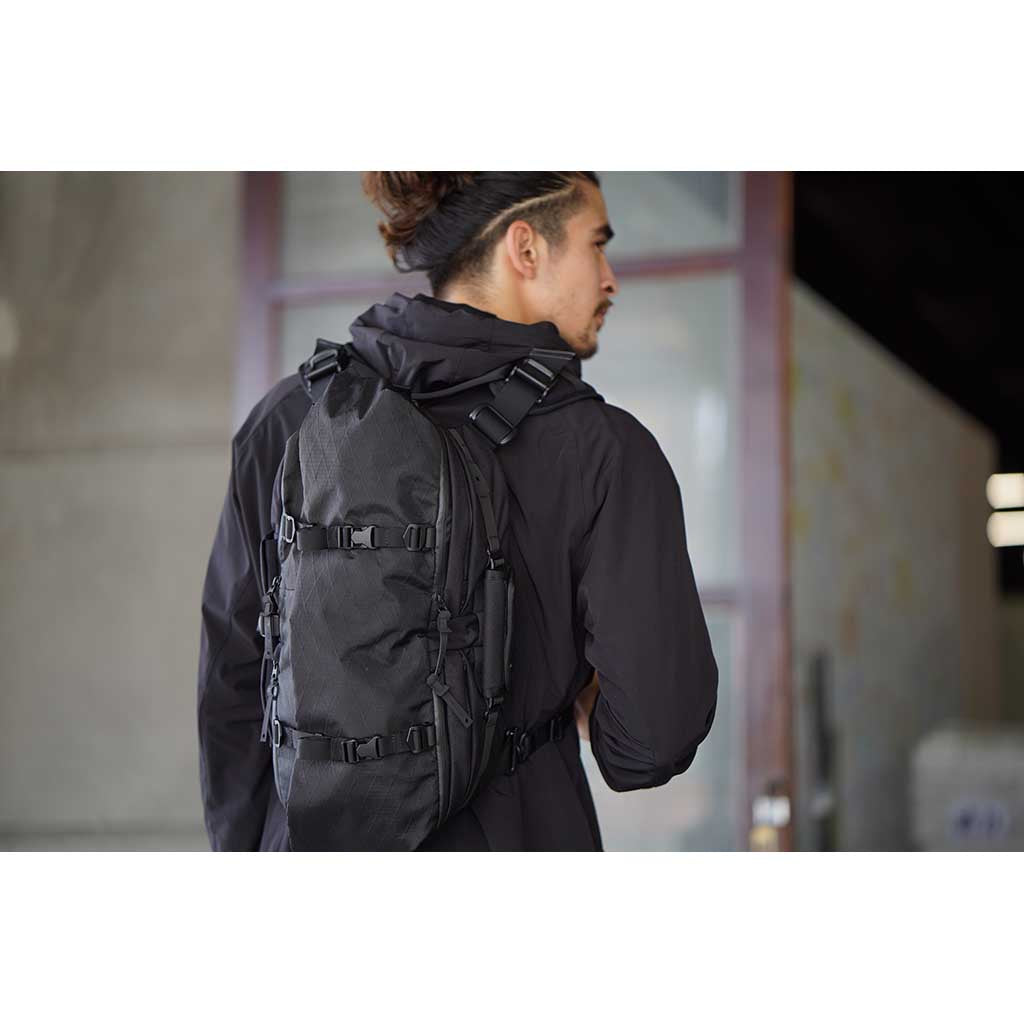 X-PAK EVO Sling Pack CODE OF BELL COFB-XPK2-BLK Backpacks 23L / Pitch Black
