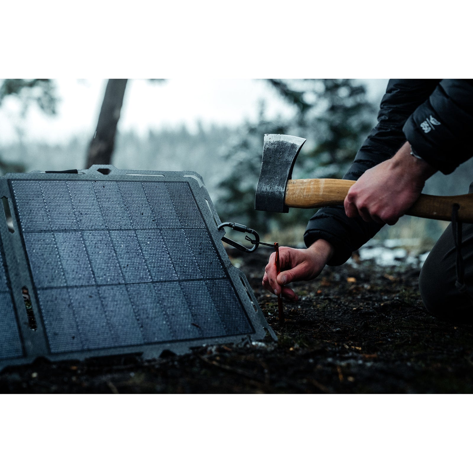 Accessories Kit for 56W Spectre Solar Panel Dark Energy AKSSPF56 Solar Chargers One Size / Black