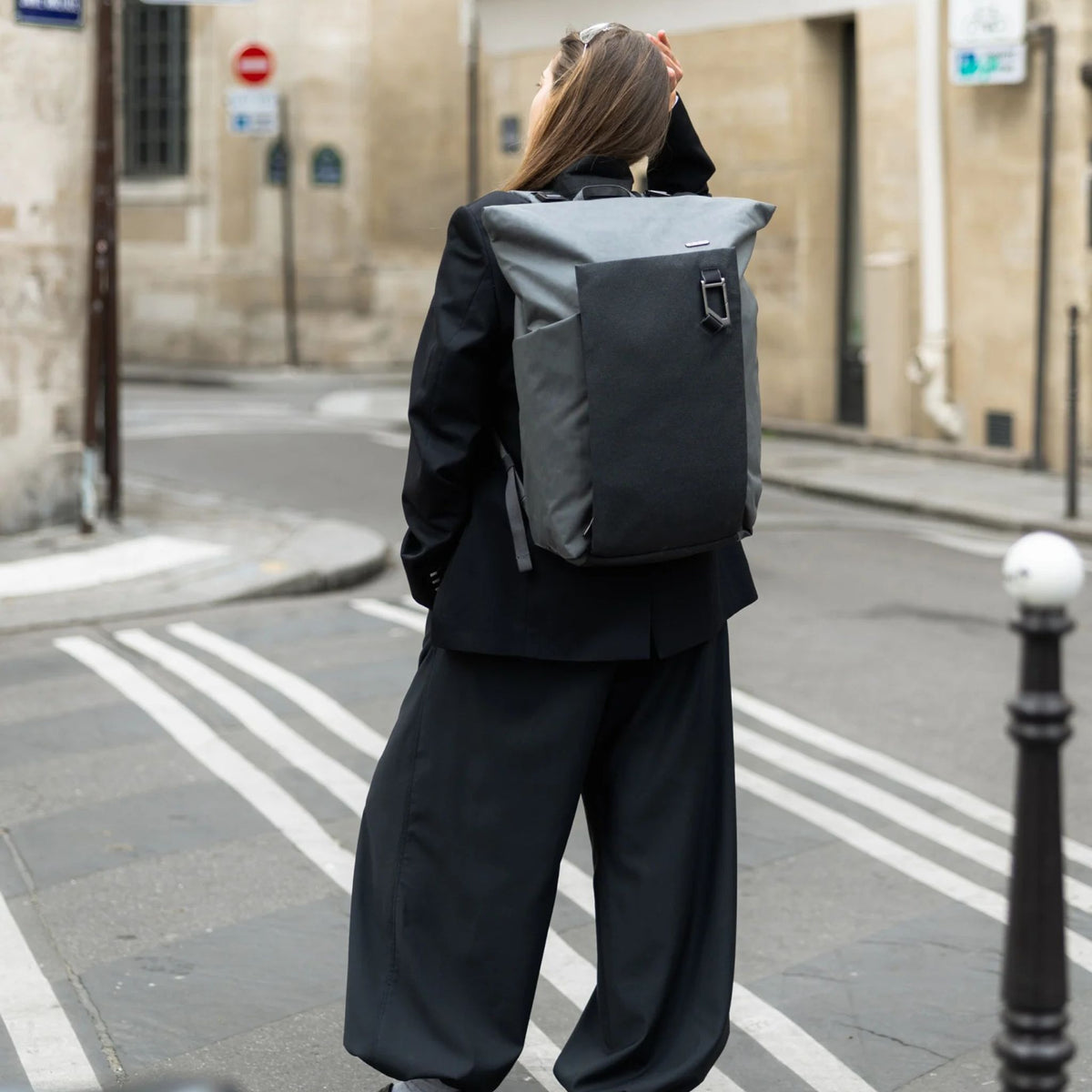 Entour Backpack 25L Db Journey 1000537013101 Backpacks 25L / Magnet Grey