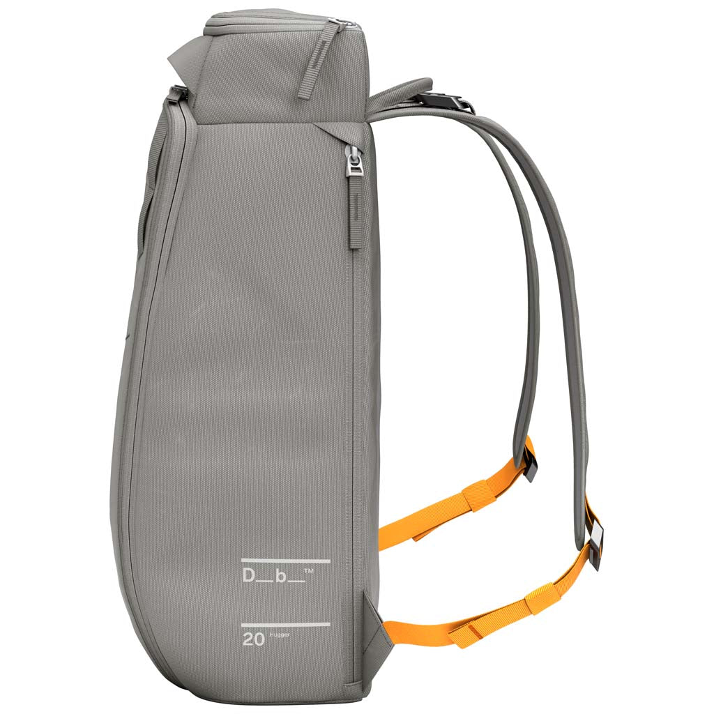 Hugger Backpack 20 Db Journey 1000174009001 Backpacks 20L / Sand Grey